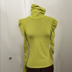 Elegant Lime Green Women's Sweater